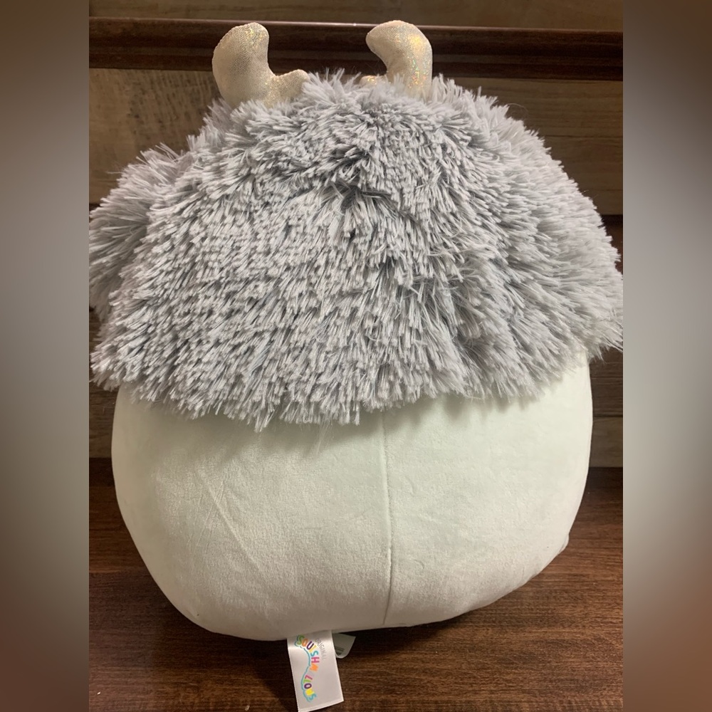 Evita the Bigfoot is a grey Squishmallows Size 12” - NEW - Picture 6 of 7